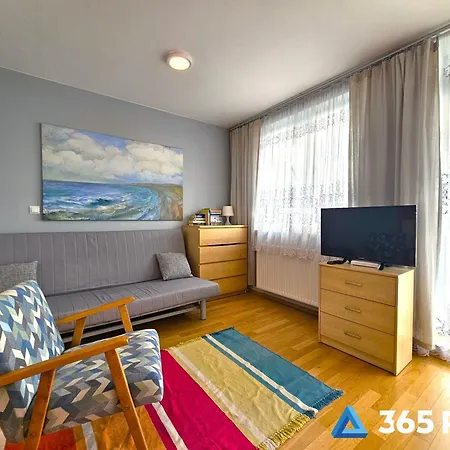 365pam - Baltycka Przystan コウォブジェク